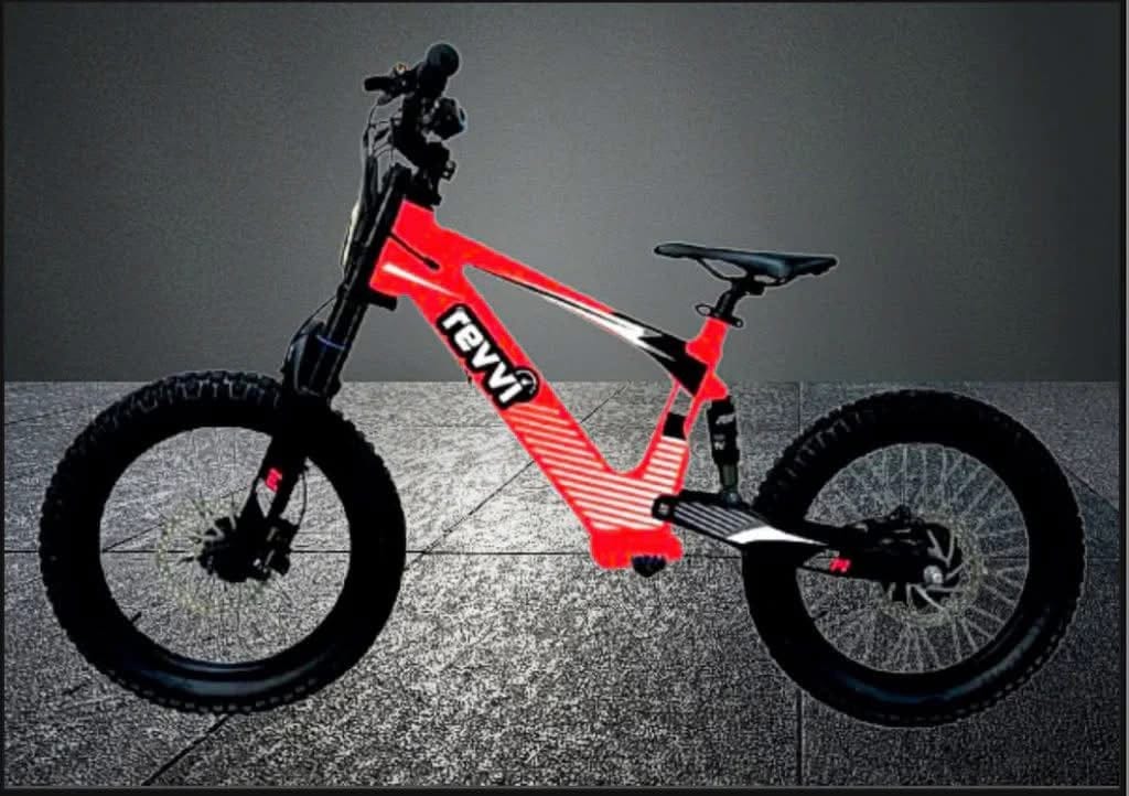 New Revvi 18” electric bike 18 inch